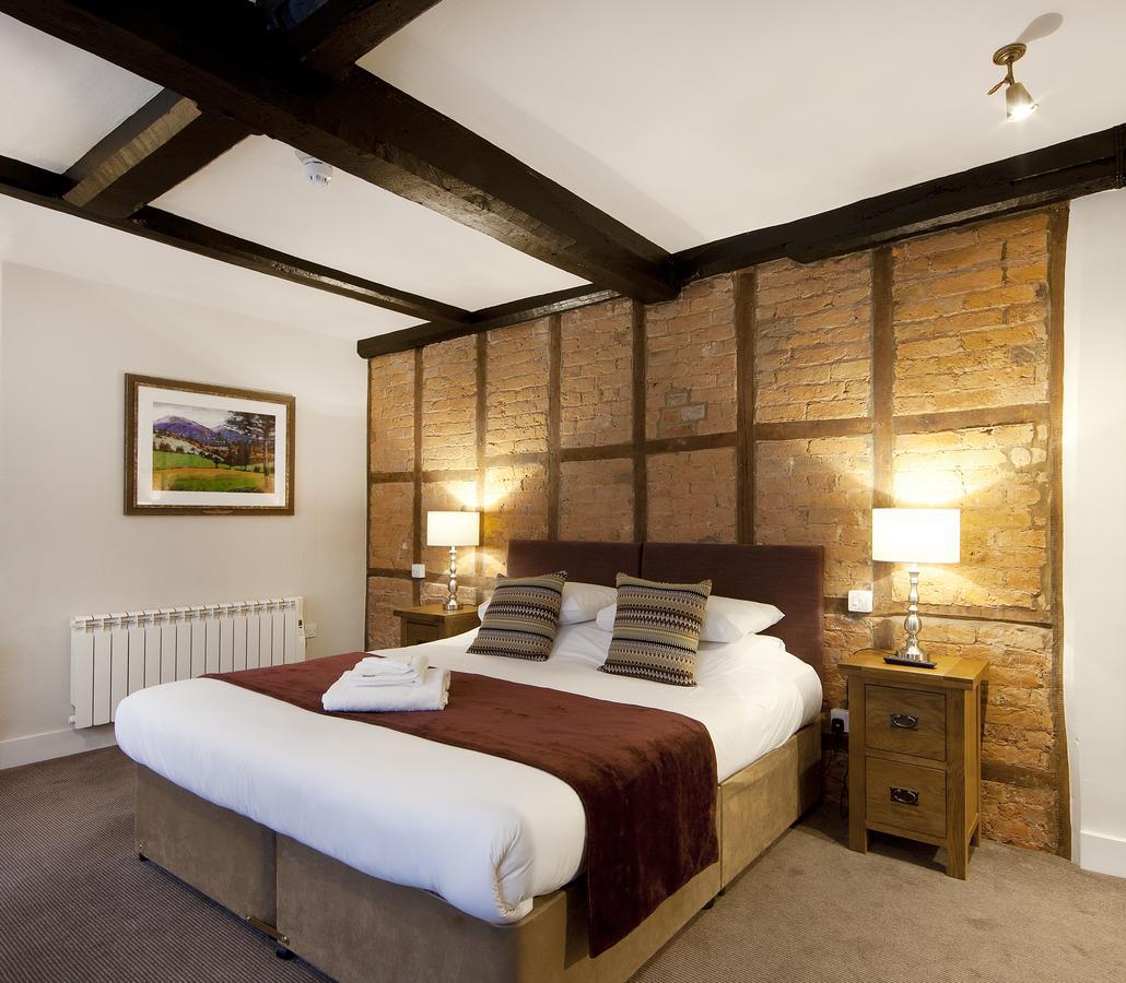 The Talbot Hotel เลดบรี ภายนอก รูปภาพ